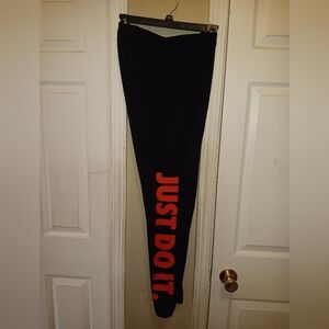 Nike Women's Leggings & Nike Women Tshirt